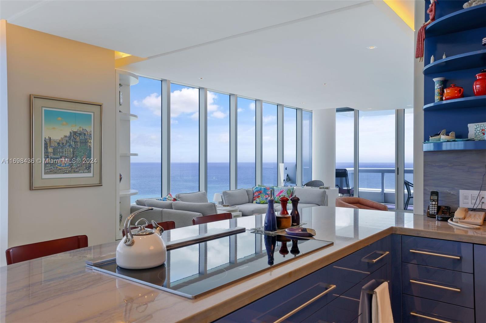 6899 Collins Ave # 2804