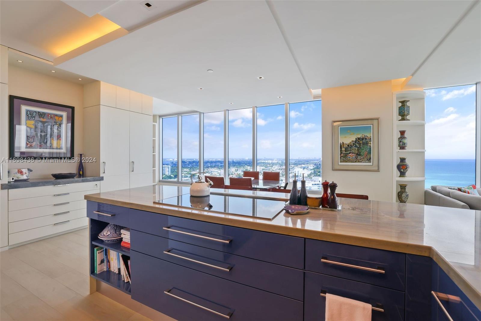 6899 Collins Ave # 2804
