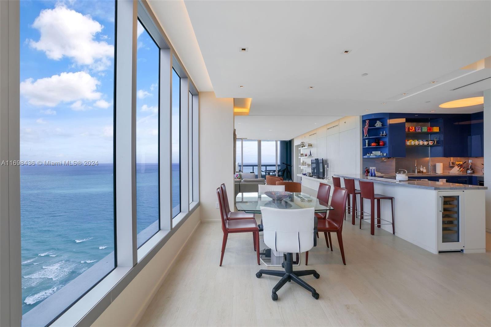 6899 Collins Ave # 2804