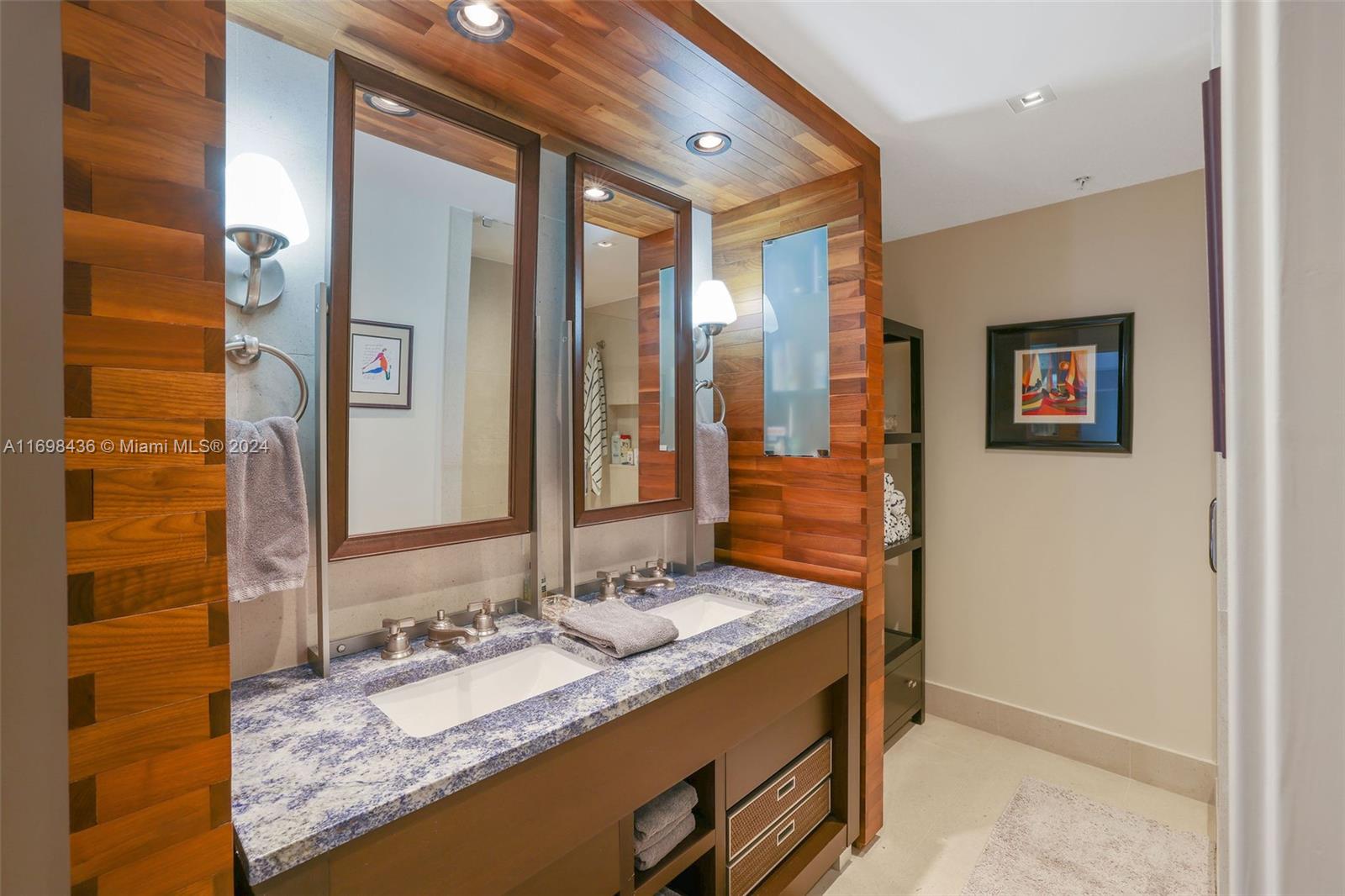6899 Collins Ave # 2804