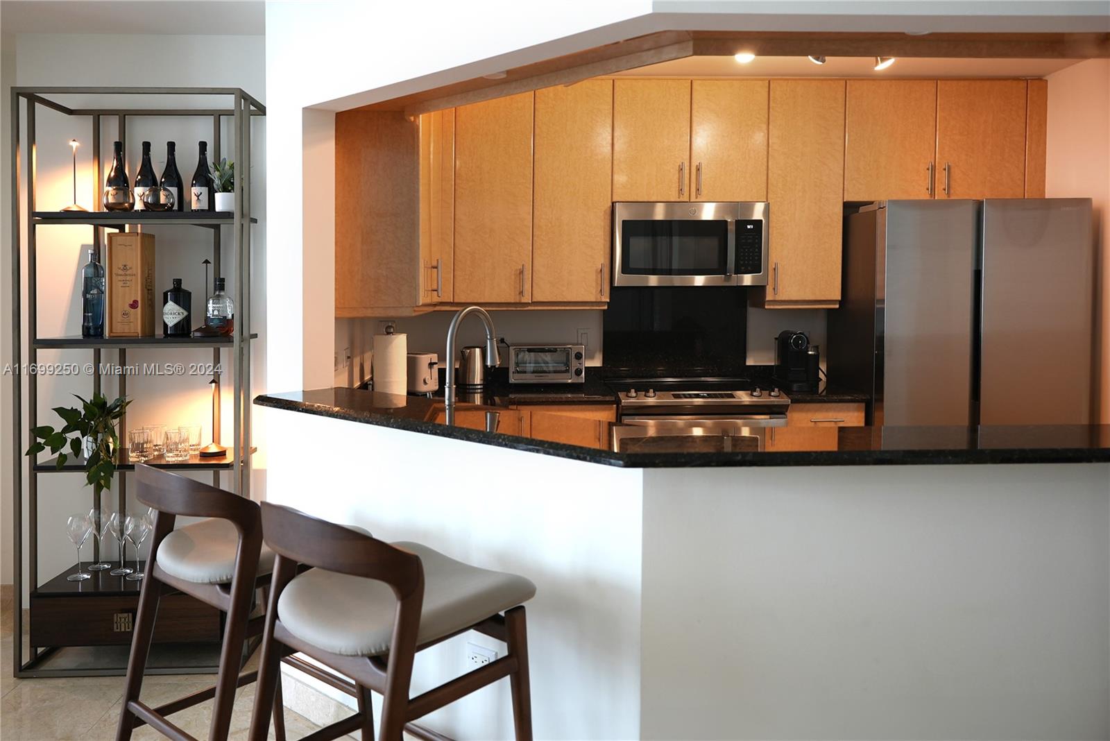 801 Brickell Key Blvd # 1906