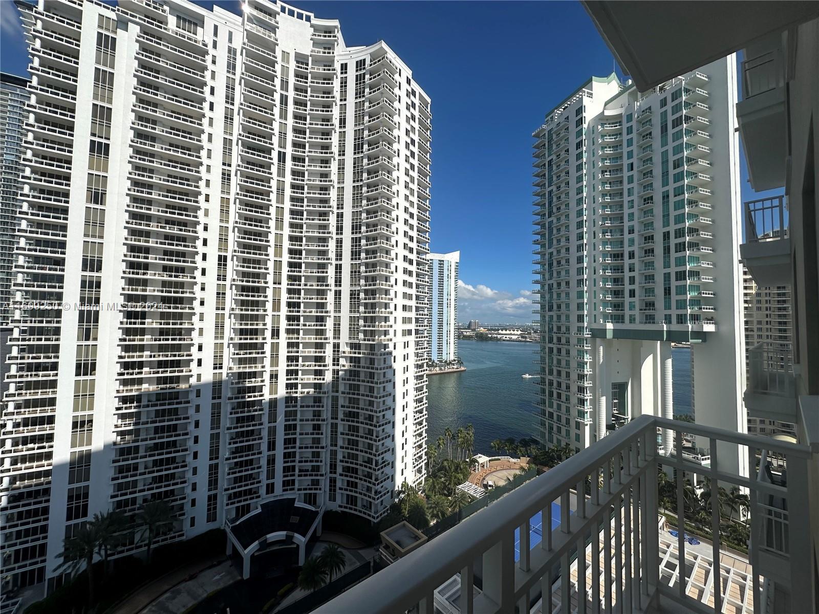 801 Brickell Key Blvd # 1906