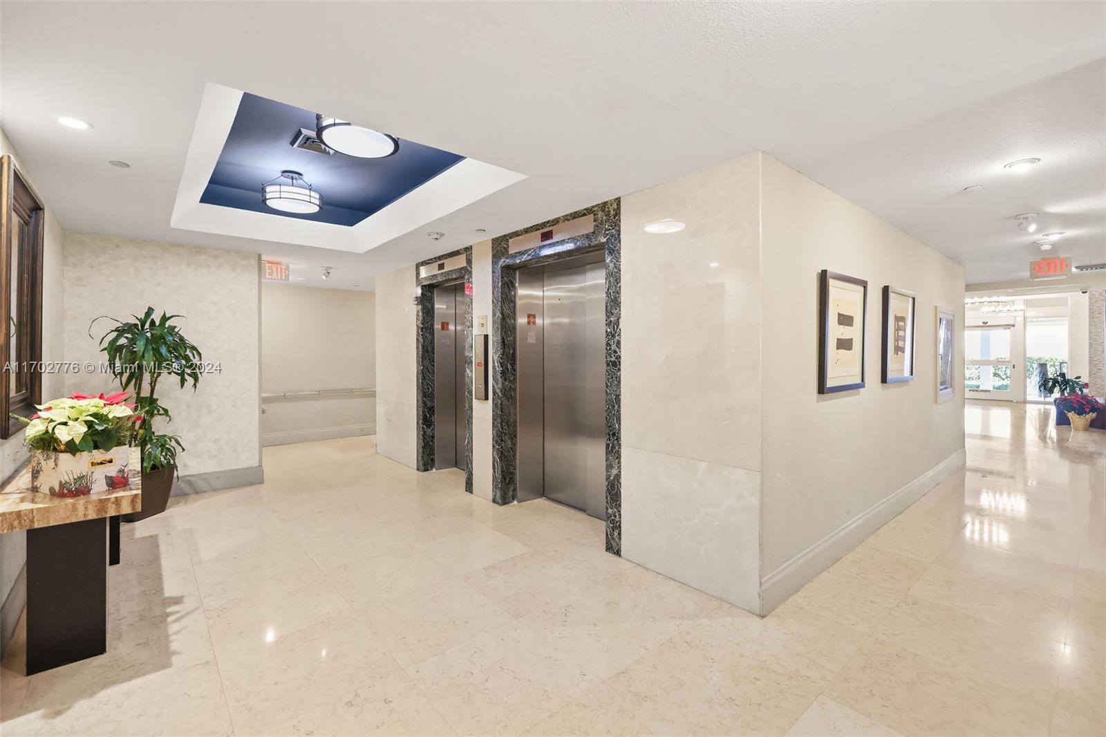 1420 Brickell Bay Dr # 504B