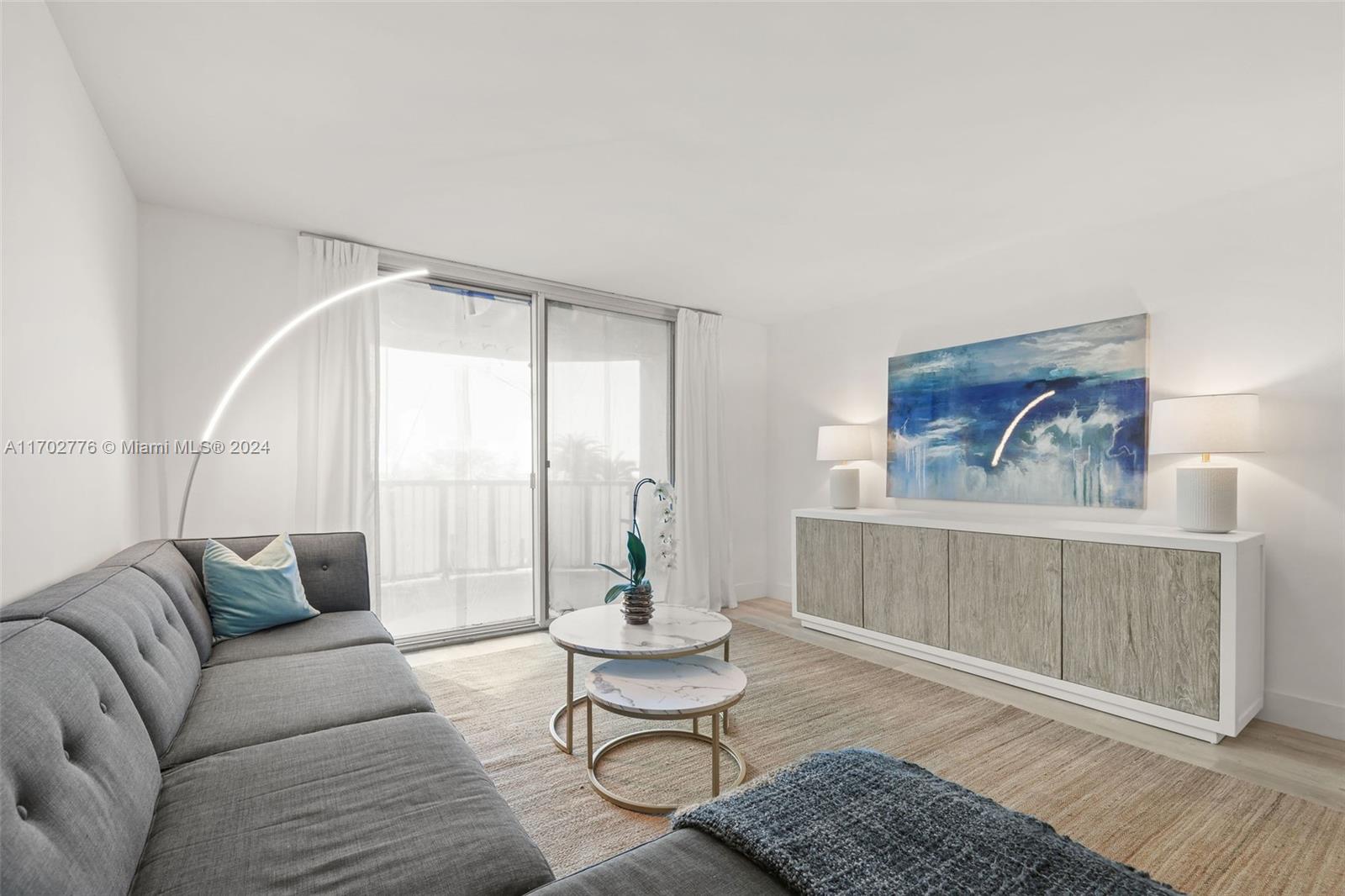 1420 Brickell Bay Dr # 504B