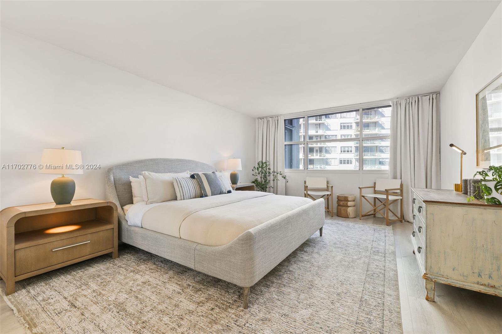 1420 Brickell Bay Dr # 504B