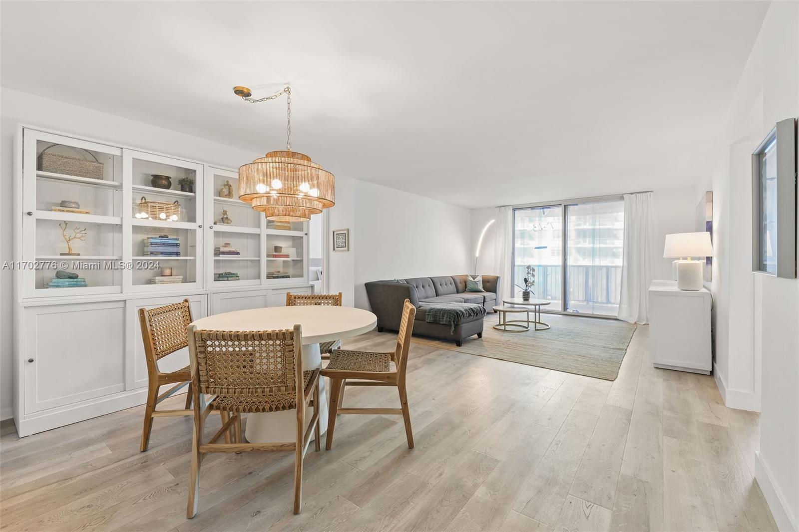 1420 Brickell Bay Dr # 504B