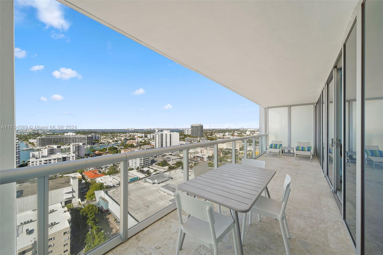 6799 Collins Ave Unit: CPH01