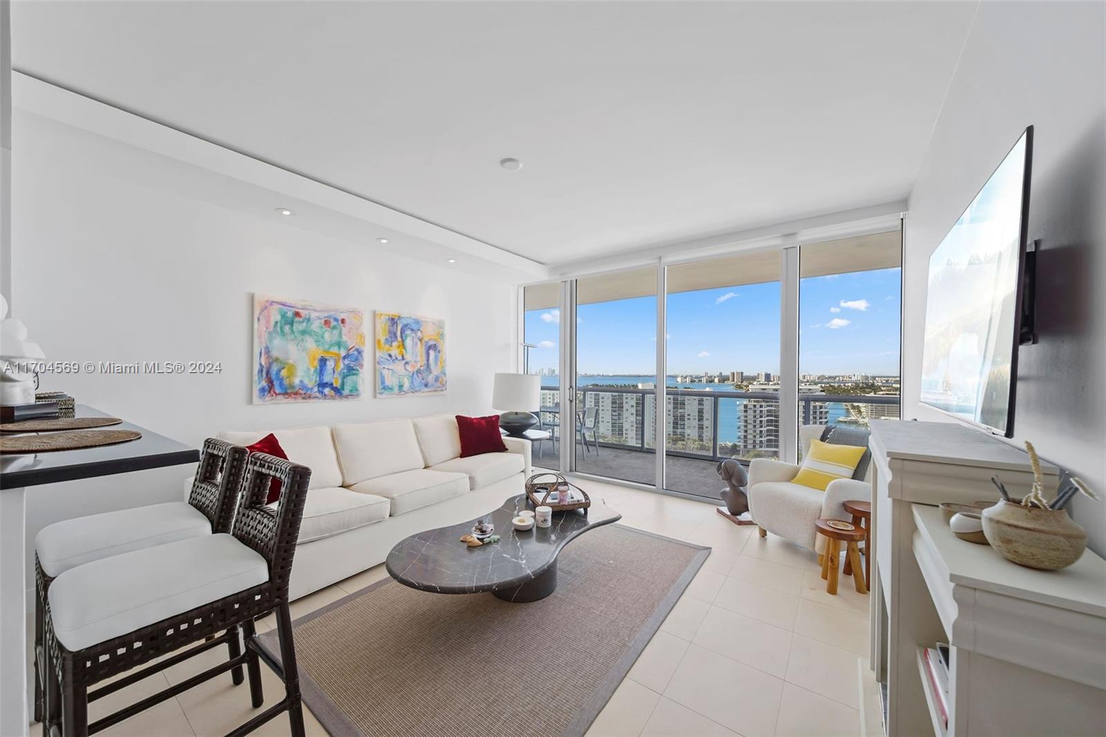 6799 Collins Ave Unit: CPH01