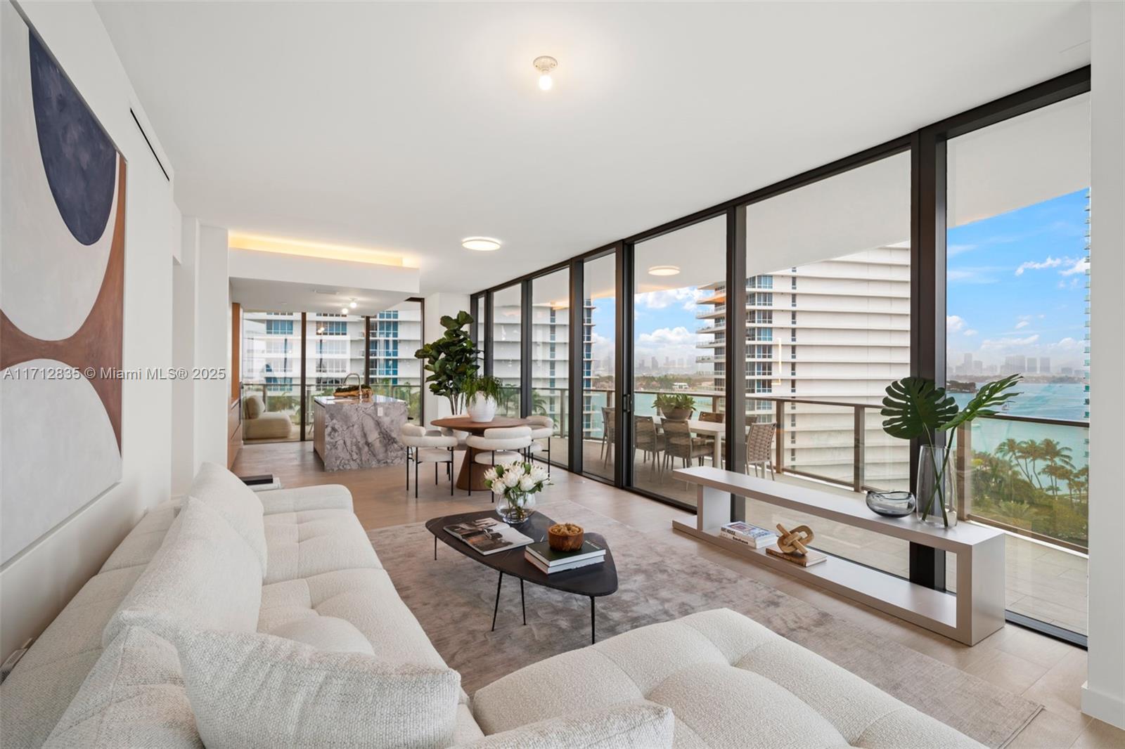 500 Alton # 1005