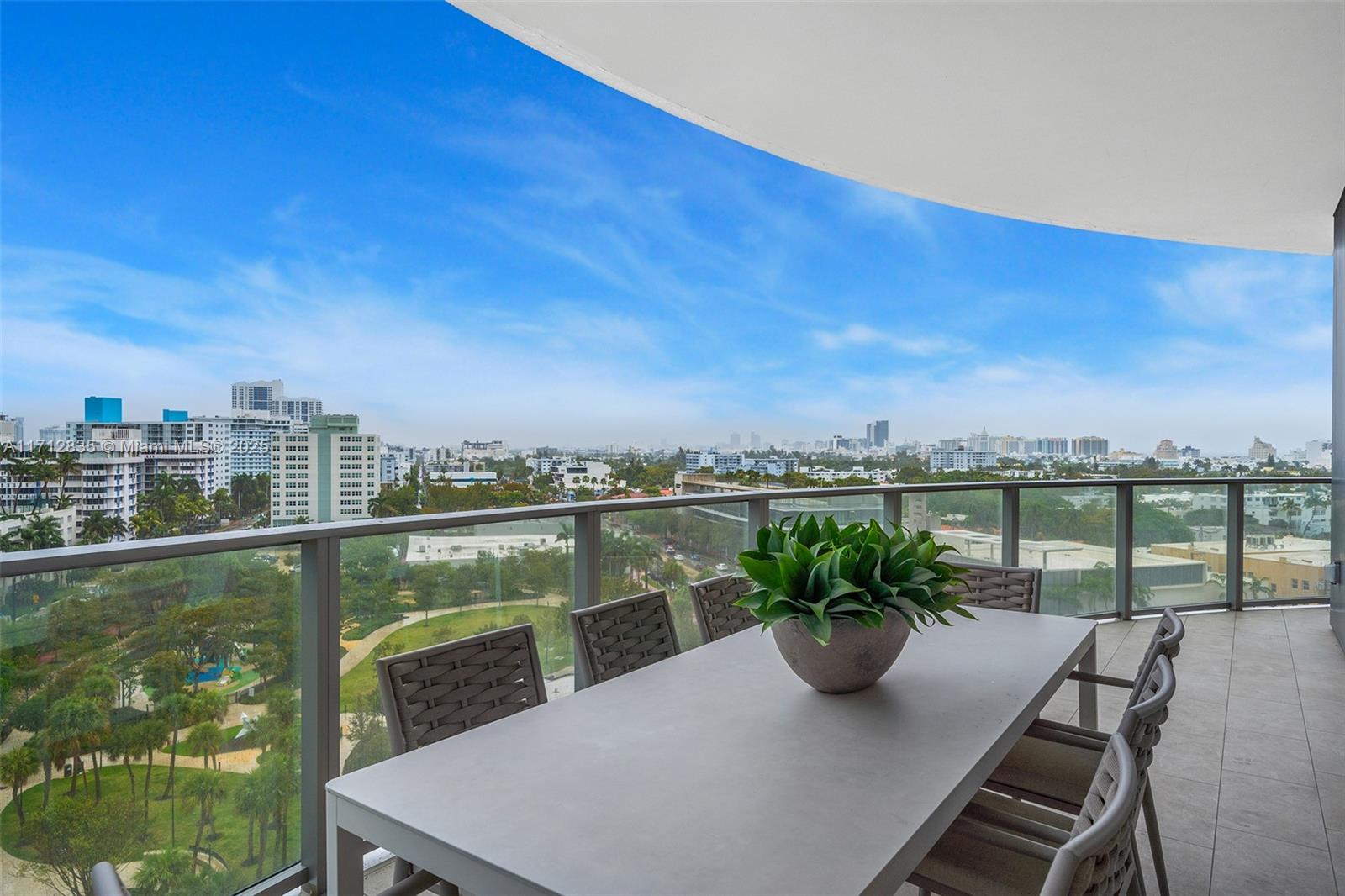 500 Alton # 1005