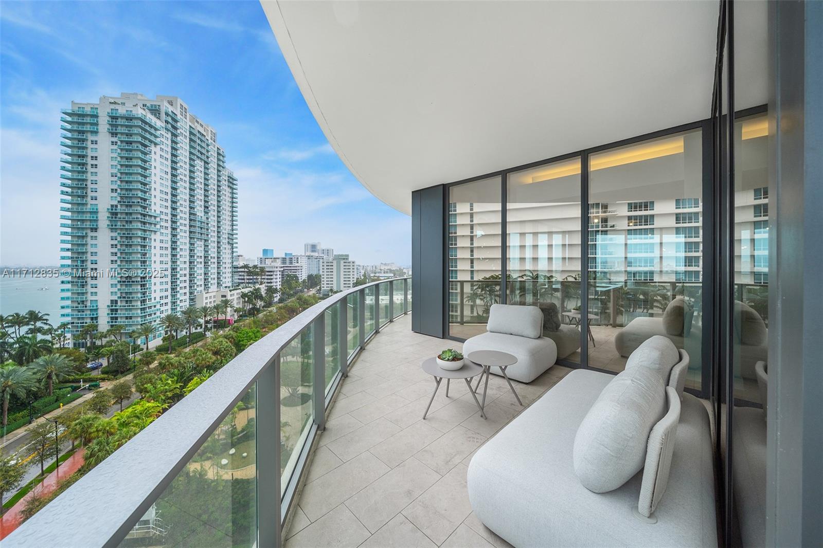 500 Alton # 1005