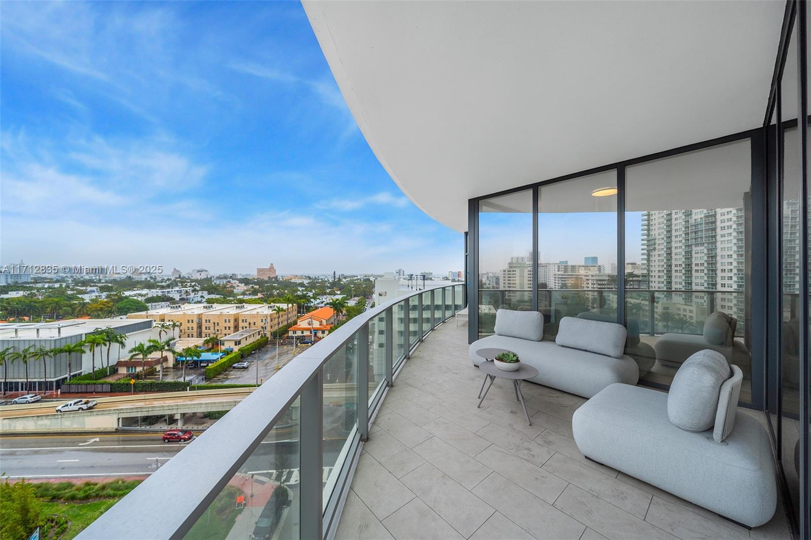 500 Alton # 1005