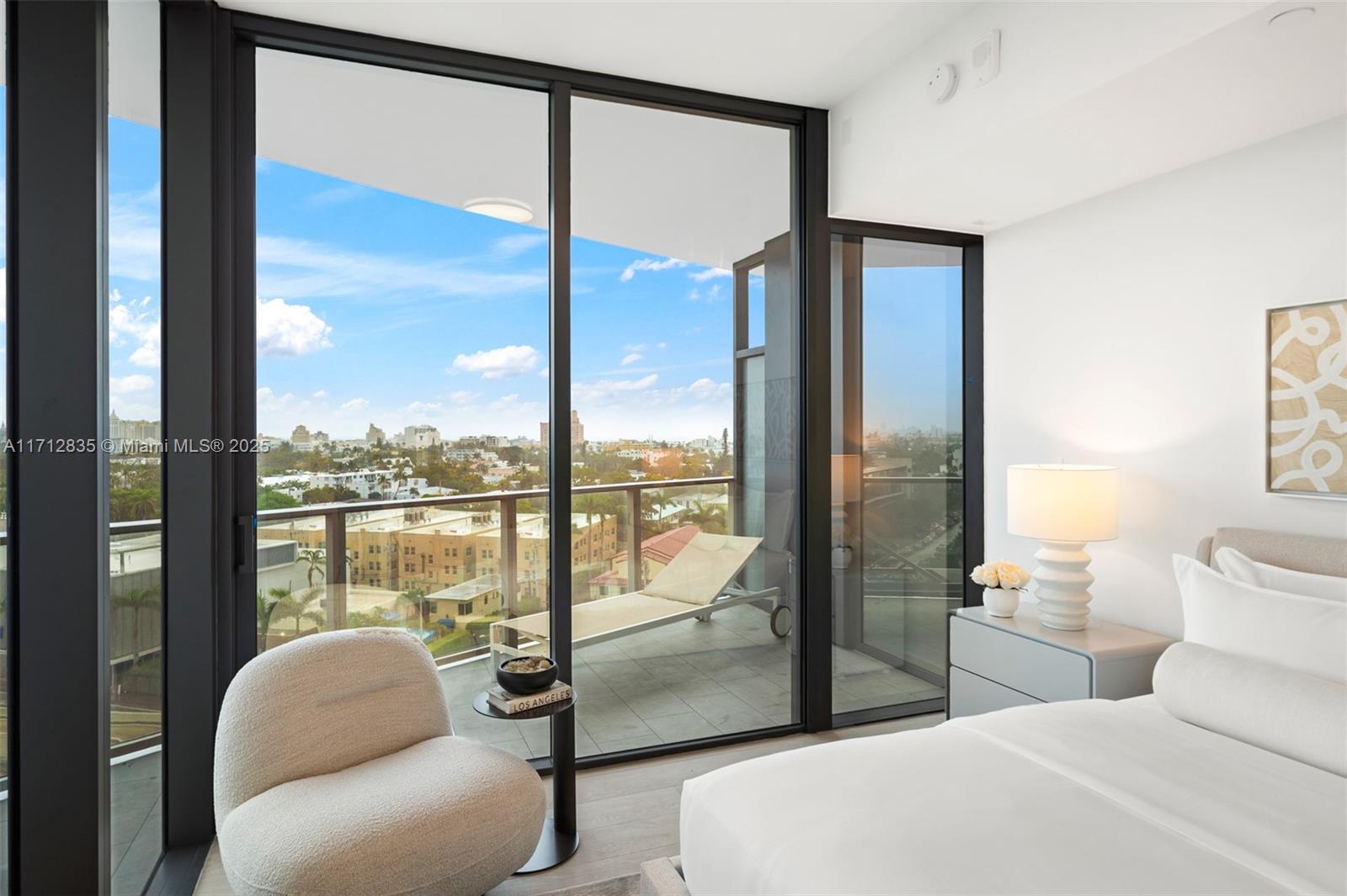 500 Alton # 1005