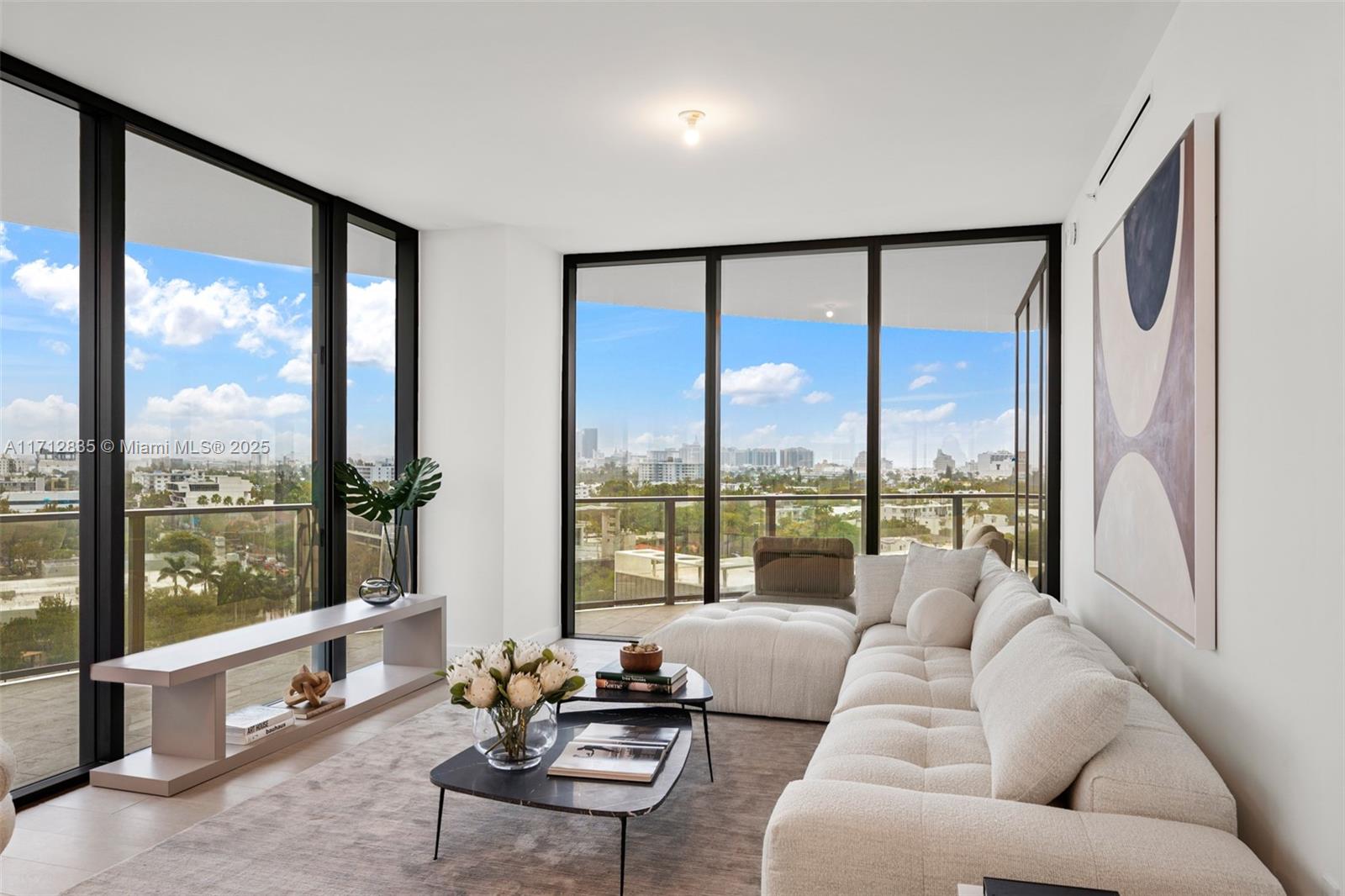 500 Alton # 1005