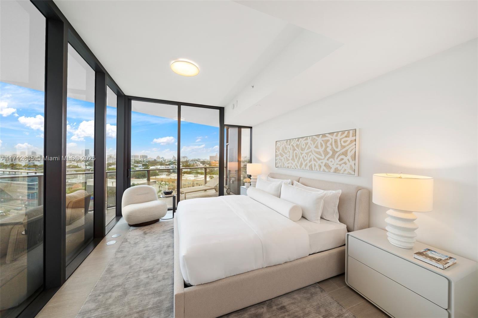500 Alton # 1005