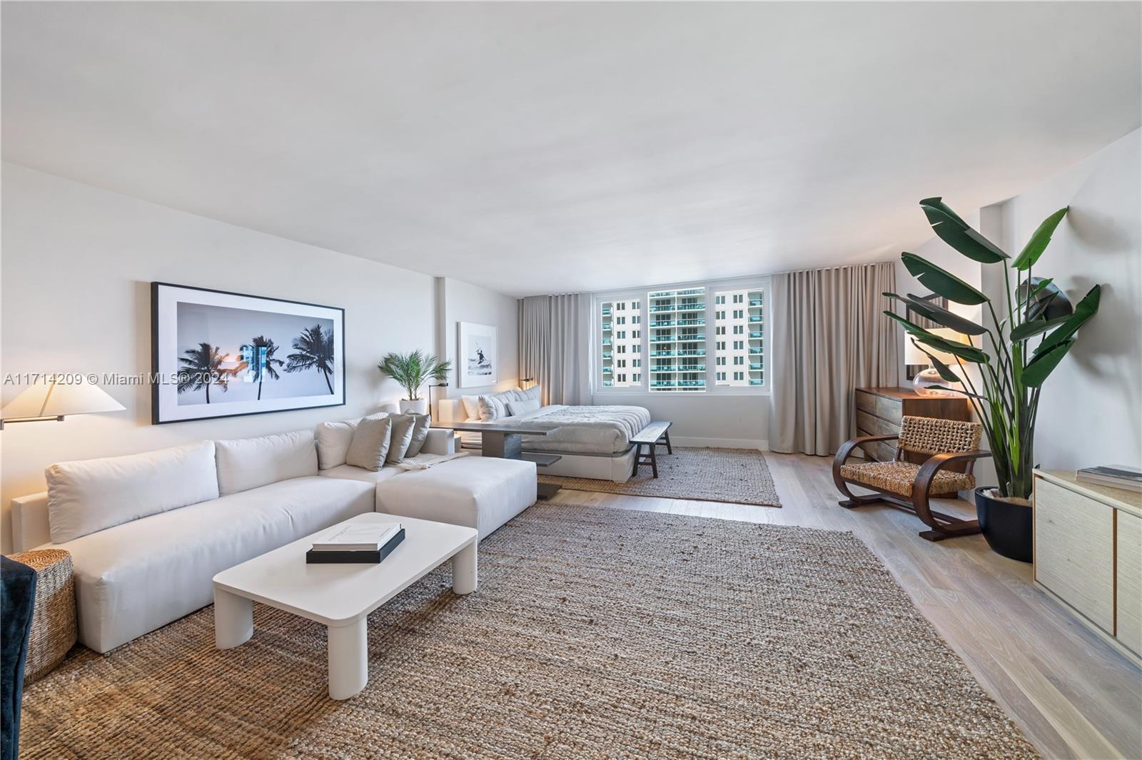 2301 Collins Ave # 914