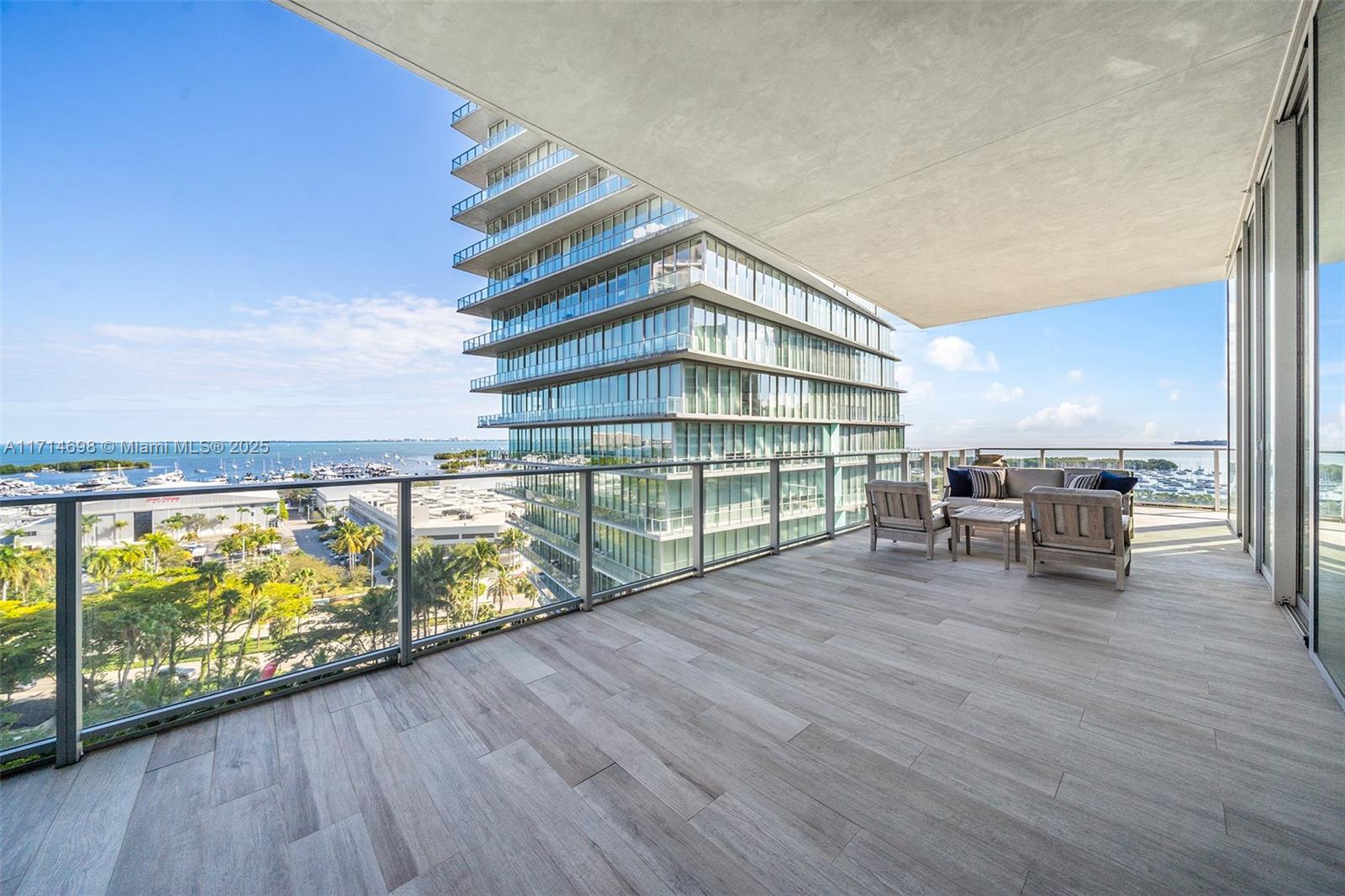 2669 S Bayshore Dr # 901N