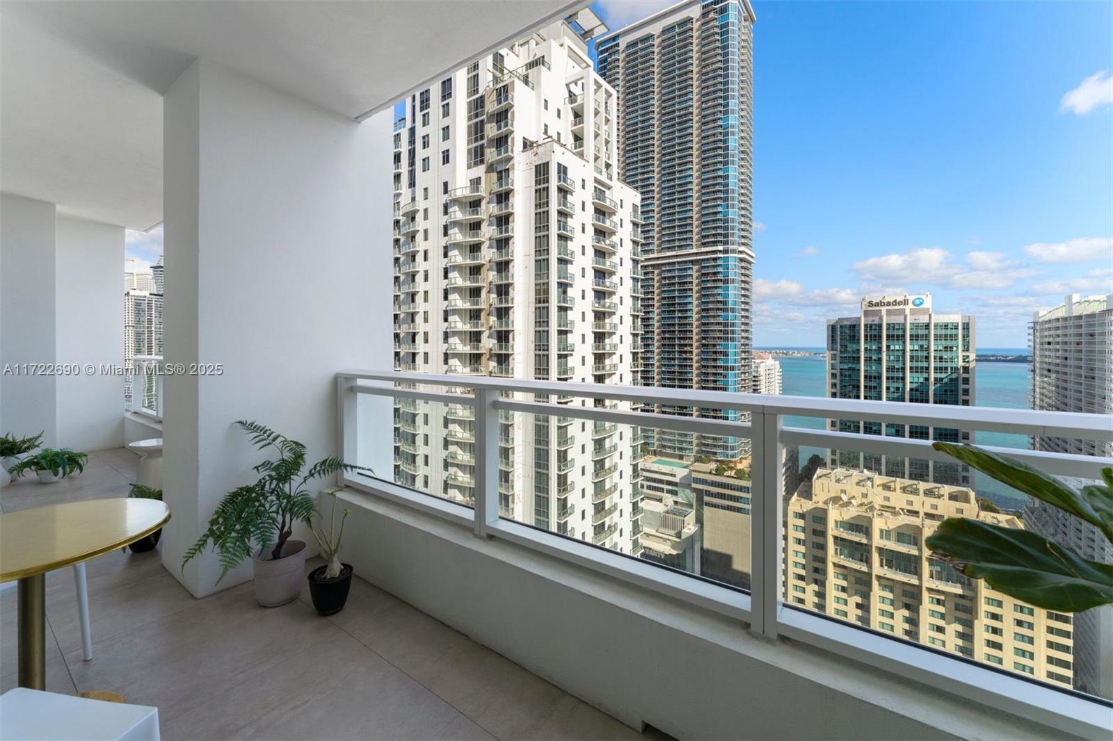 1080 Brickell Ave # 3404