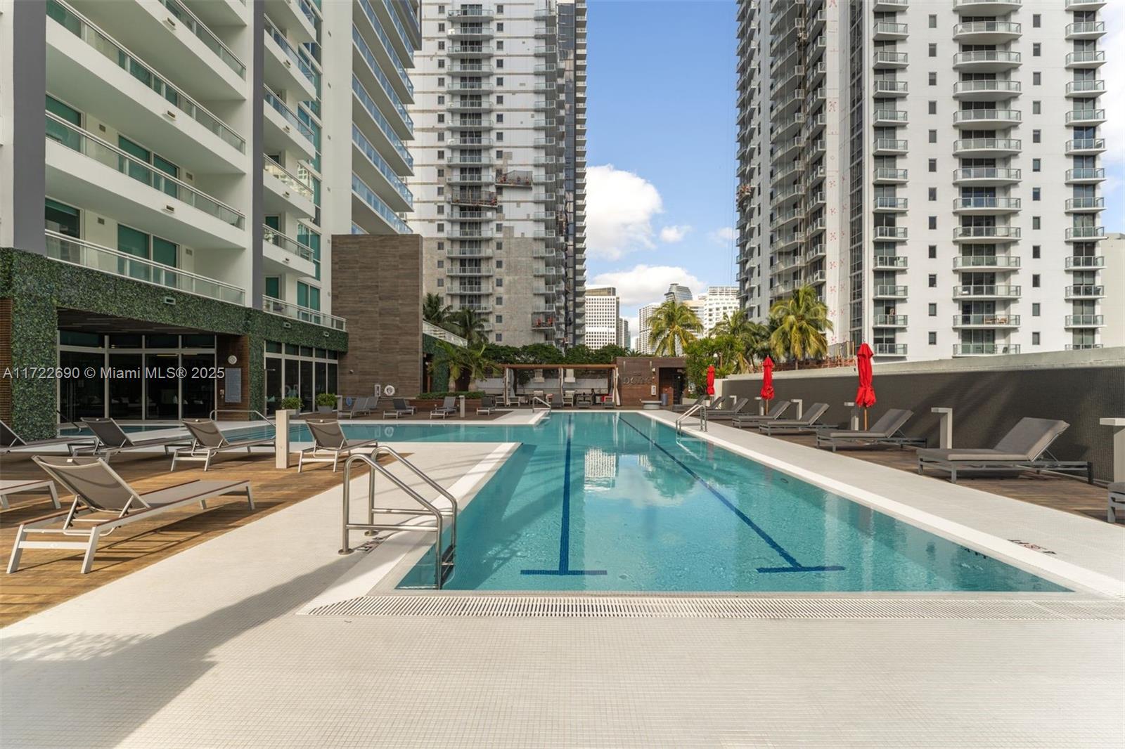 1080 Brickell Ave # 3404