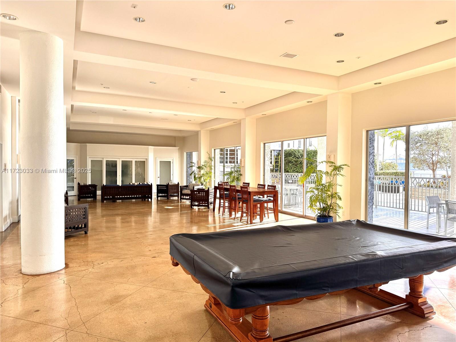 800 West Ave # 714