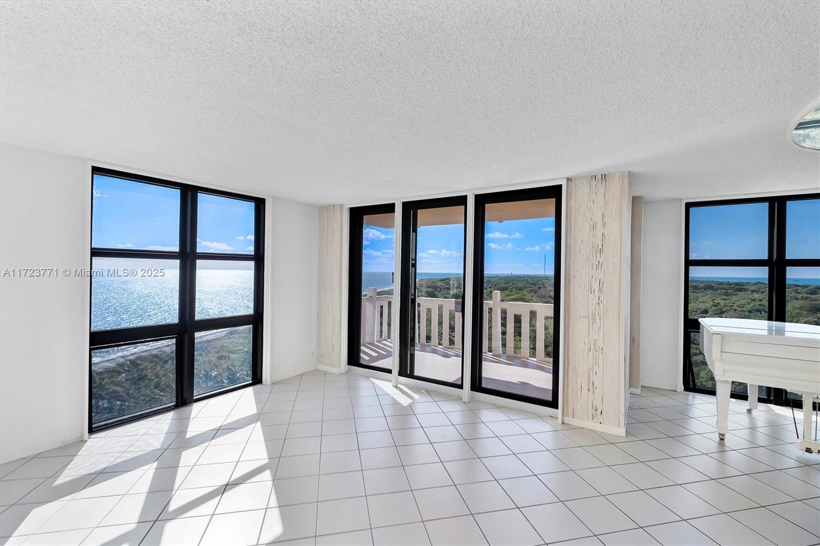 1111 Crandon Blvd # C906