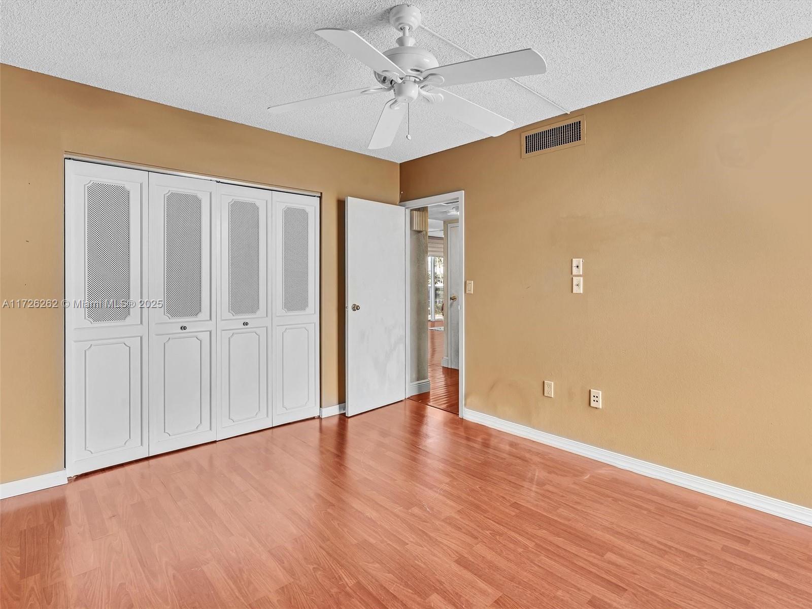3675 N Country Club Dr # 309