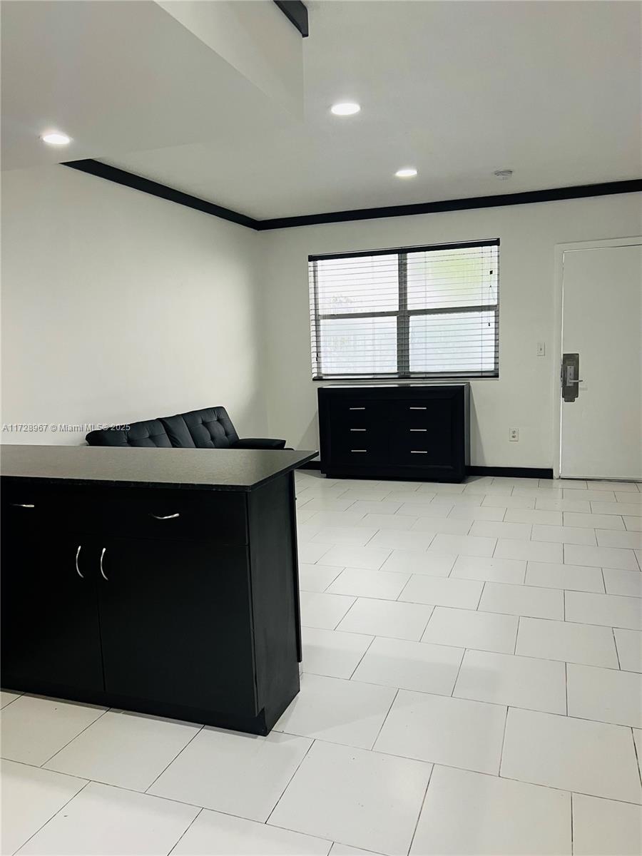1545 Drexel Ave # 407