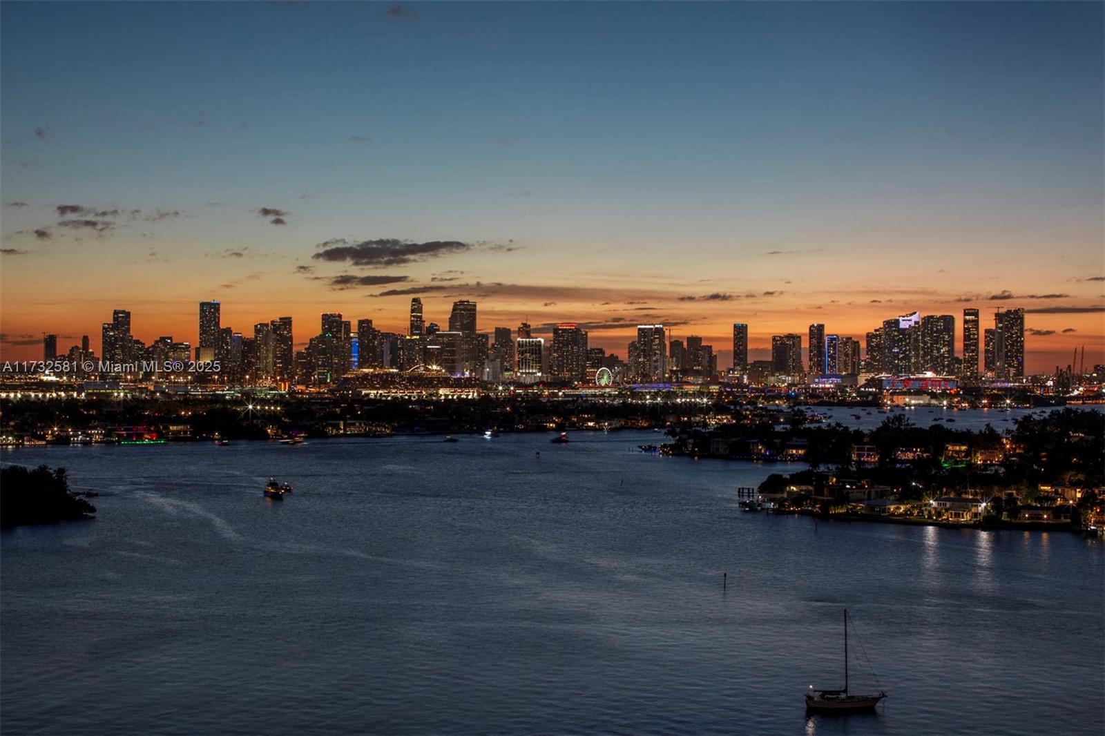 11 Island Ave Unit: PH3