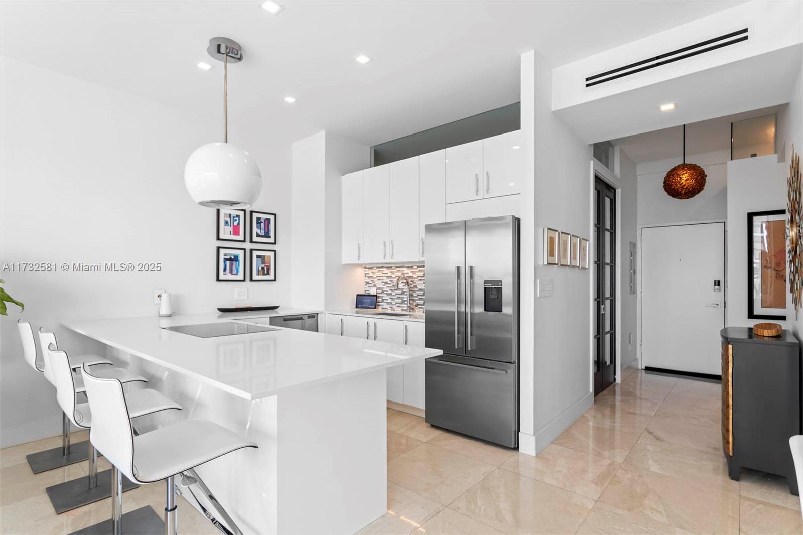 11 Island Ave Unit: PH3
