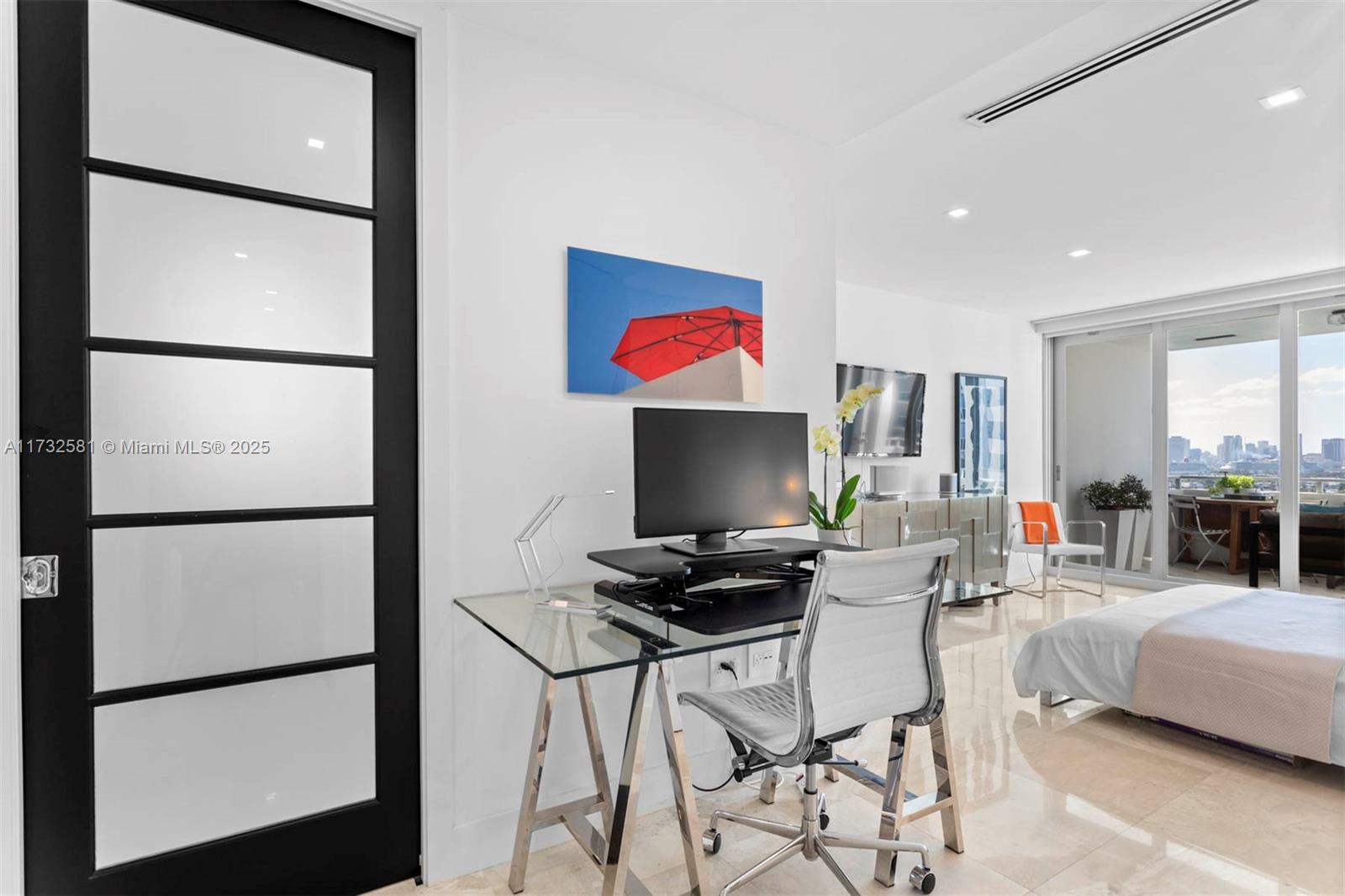 11 Island Ave Unit: PH3