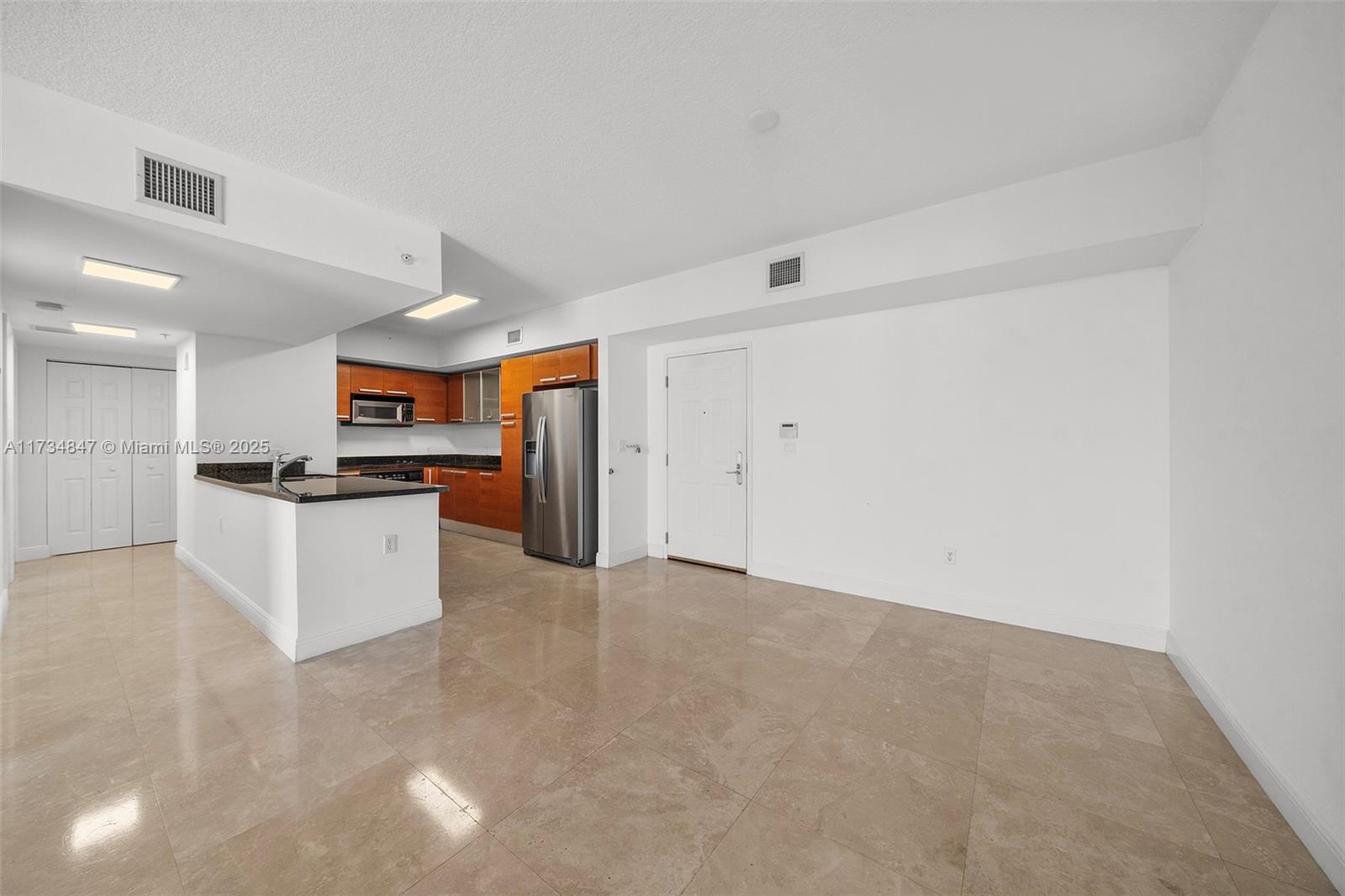 2030 S Douglas Rd # 704