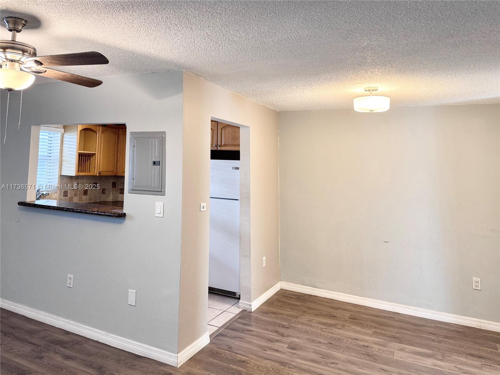 221 Meridian Ave # 304