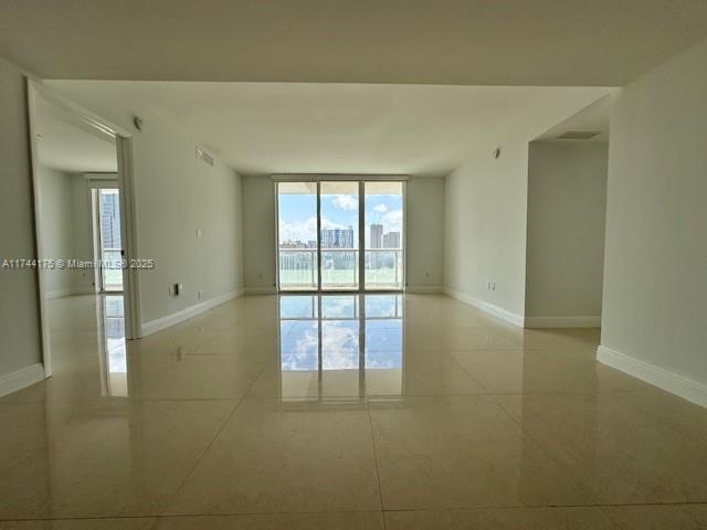 50 Biscayne Blvd # 2401