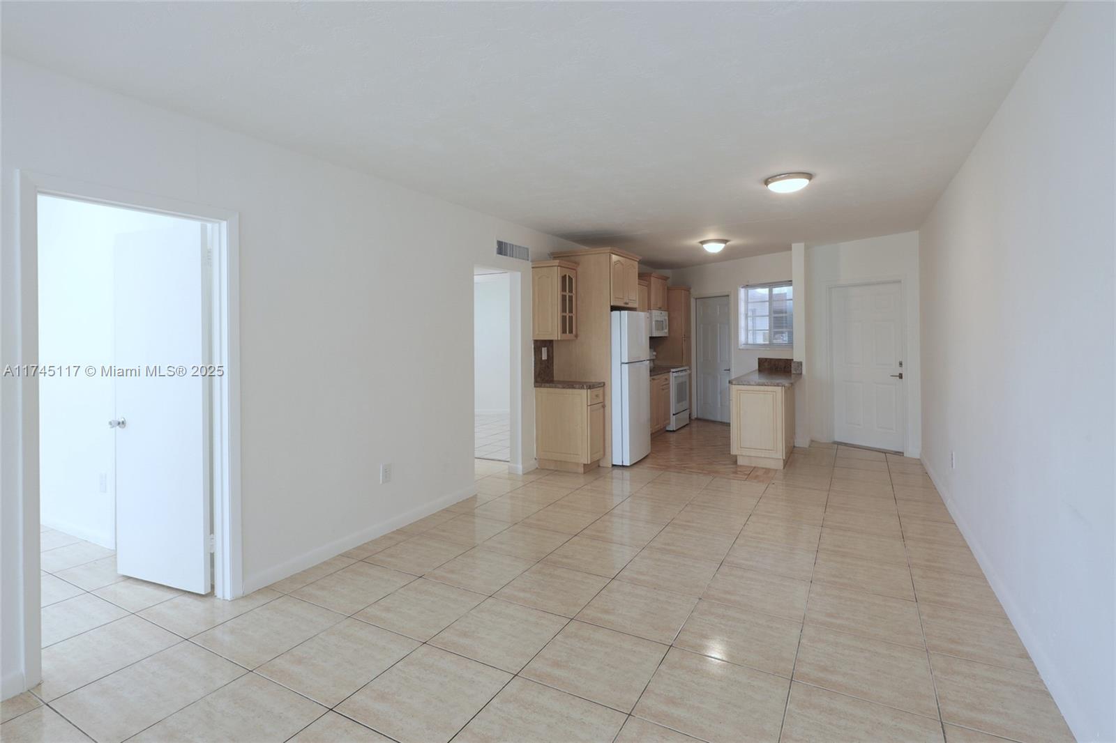 1671 NE Miami Gardens Dr Unit: 147