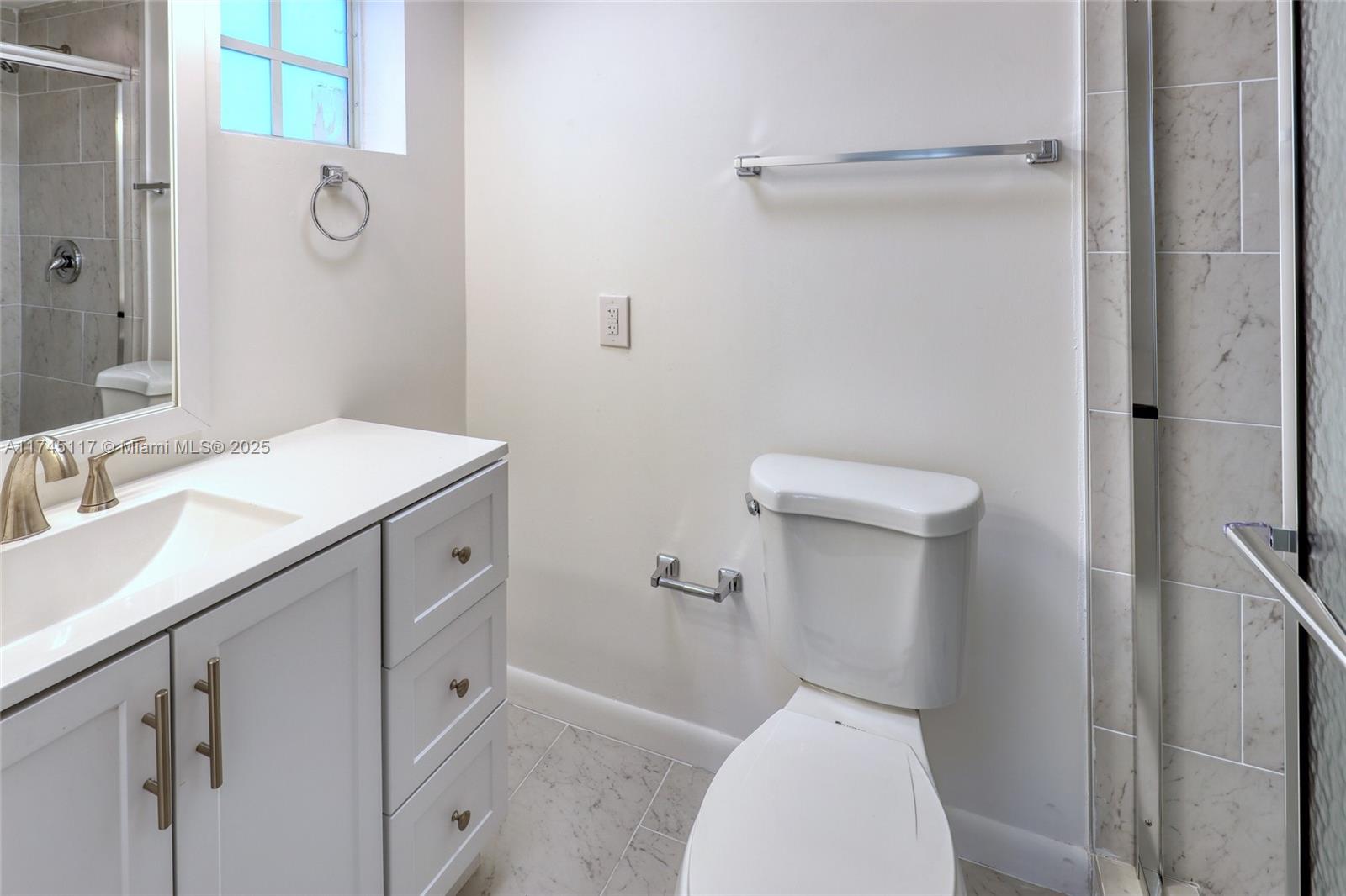 1671 NE Miami Gardens Dr Unit: 147
