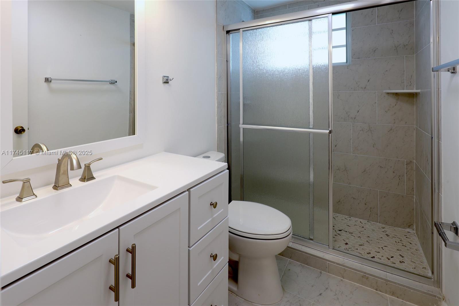 1671 NE Miami Gardens Dr Unit: 147