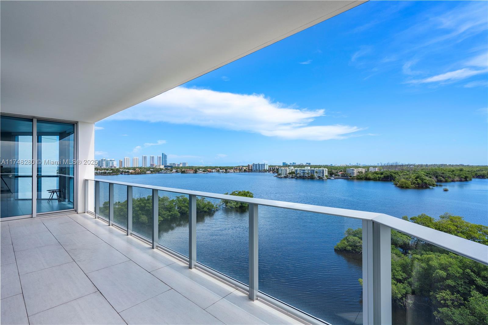 17111 Biscayne Blvd # 802