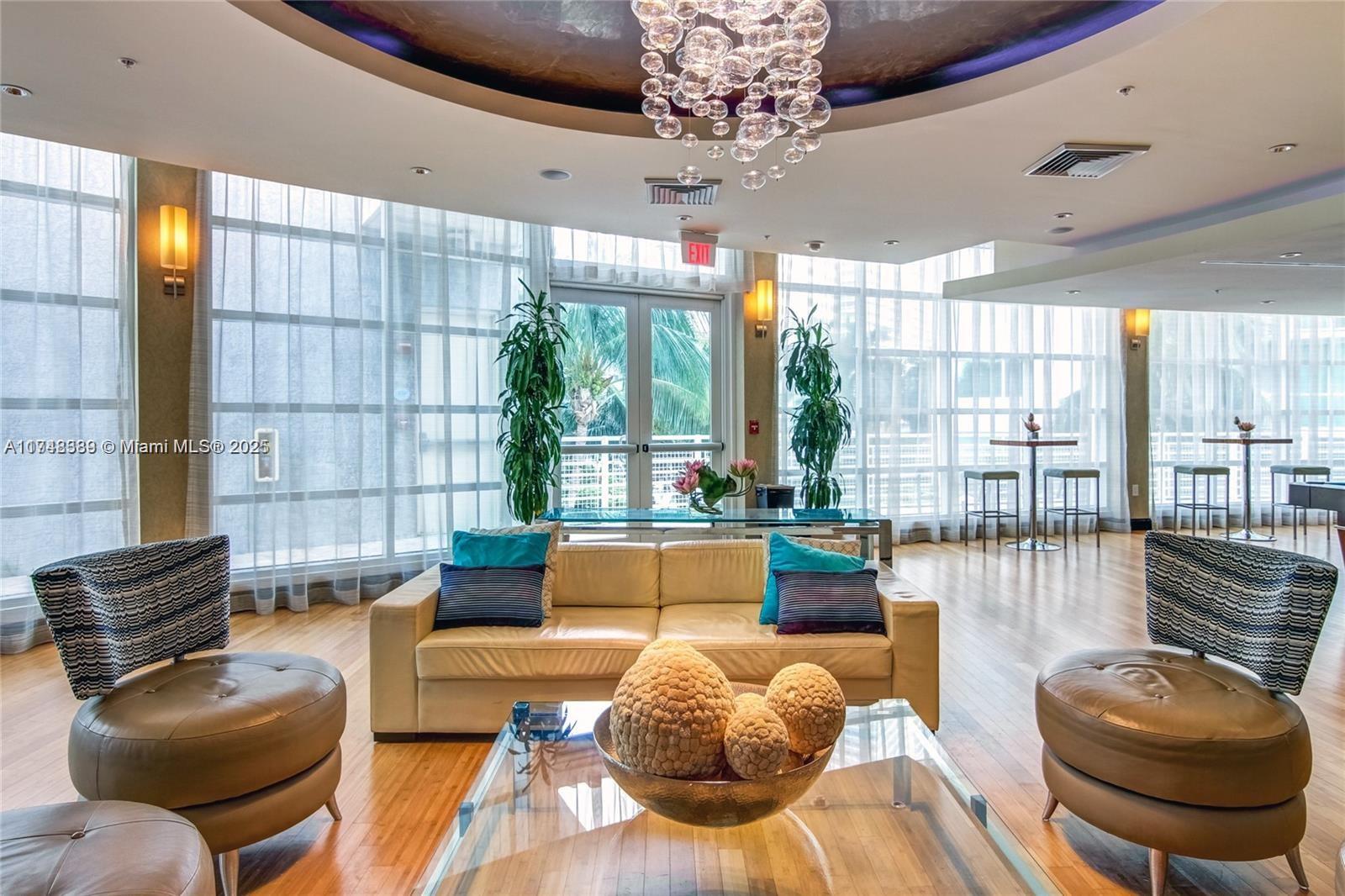 244 Biscayne Blvd # 3607
