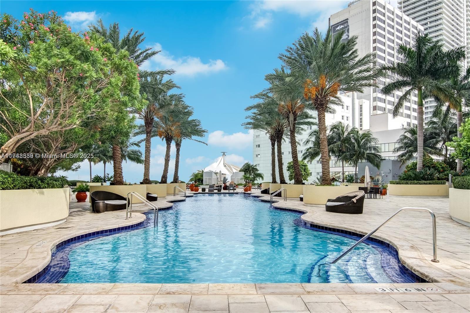 244 Biscayne Blvd # 3607