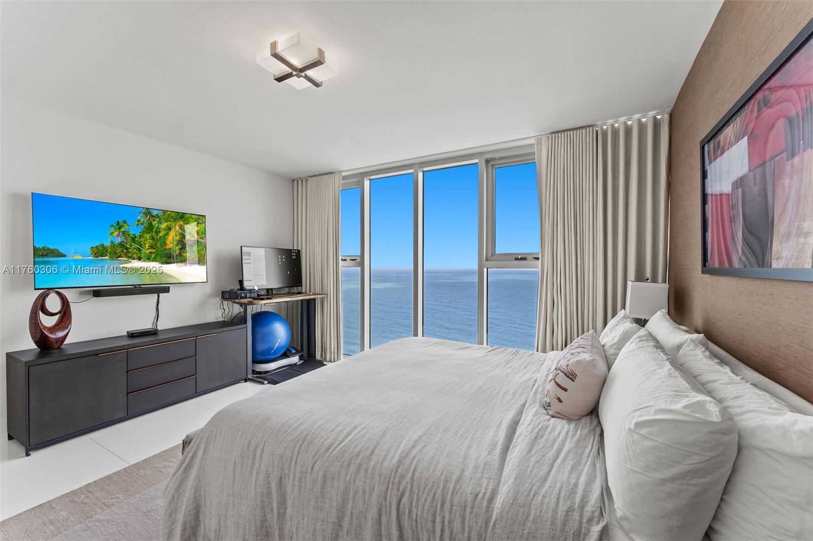 6899 Collins Ave # 2107
