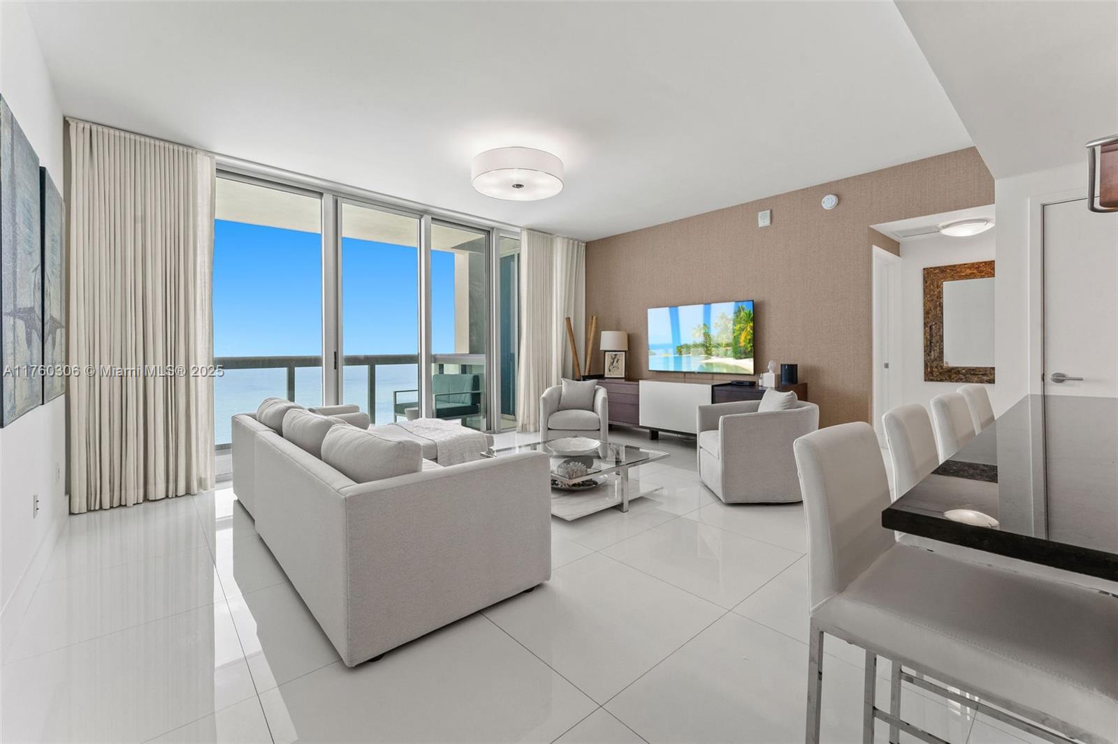 6899 Collins Ave # 2107