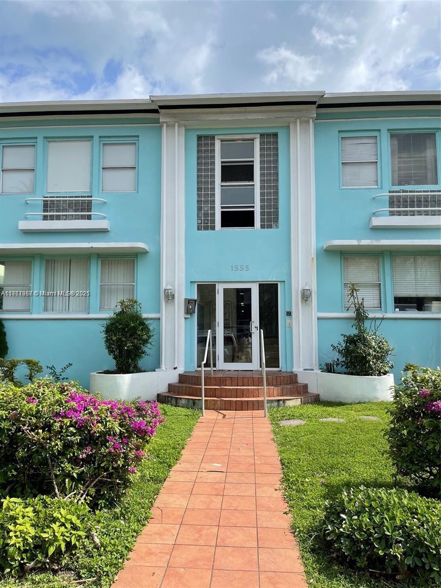 1555 Pennsylvania Ave # 207