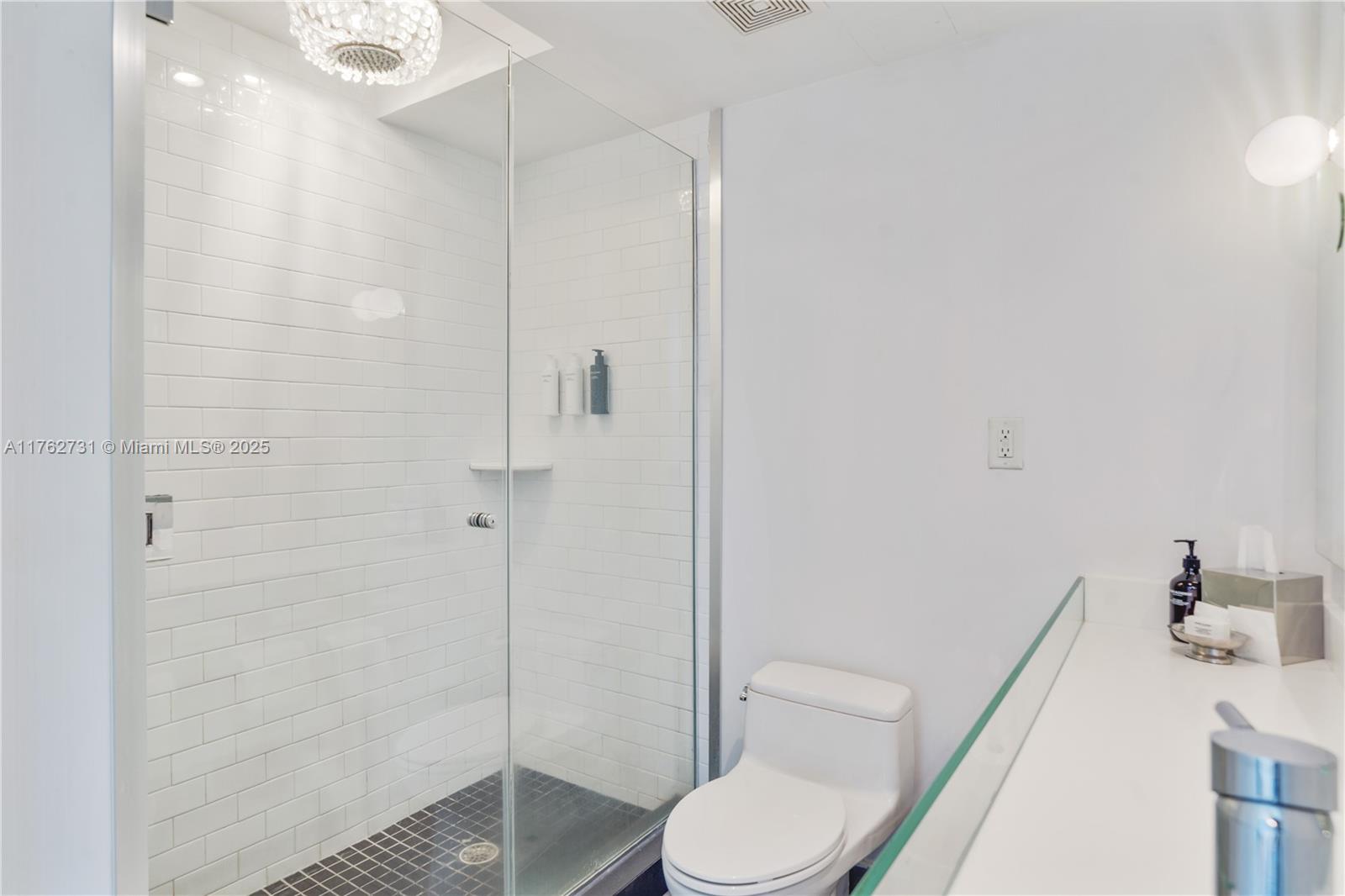 1100 West Ave # 1212