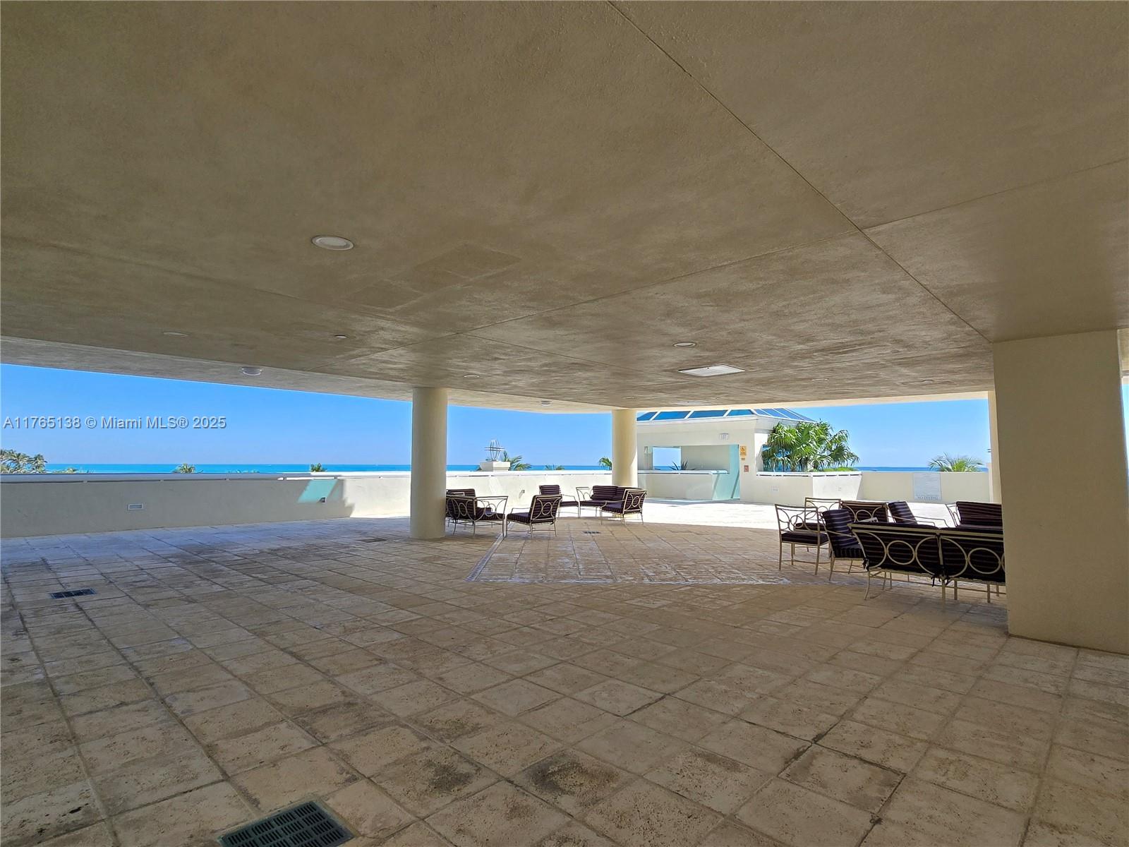 5025 Collins Ave # 705