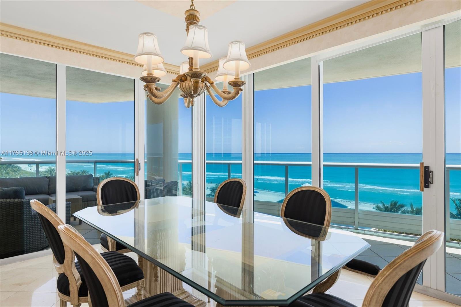 5025 Collins Ave # 705