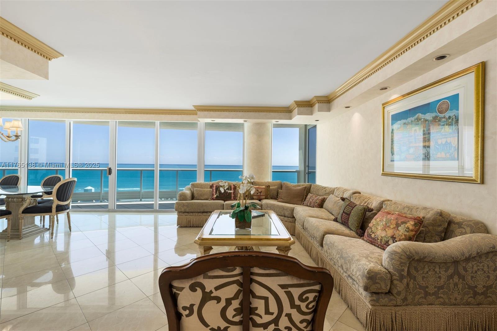 5025 Collins Ave # 705