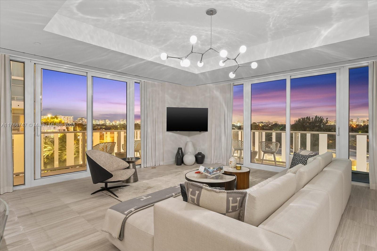 4701 N Meridian Ave Unit: LPH15