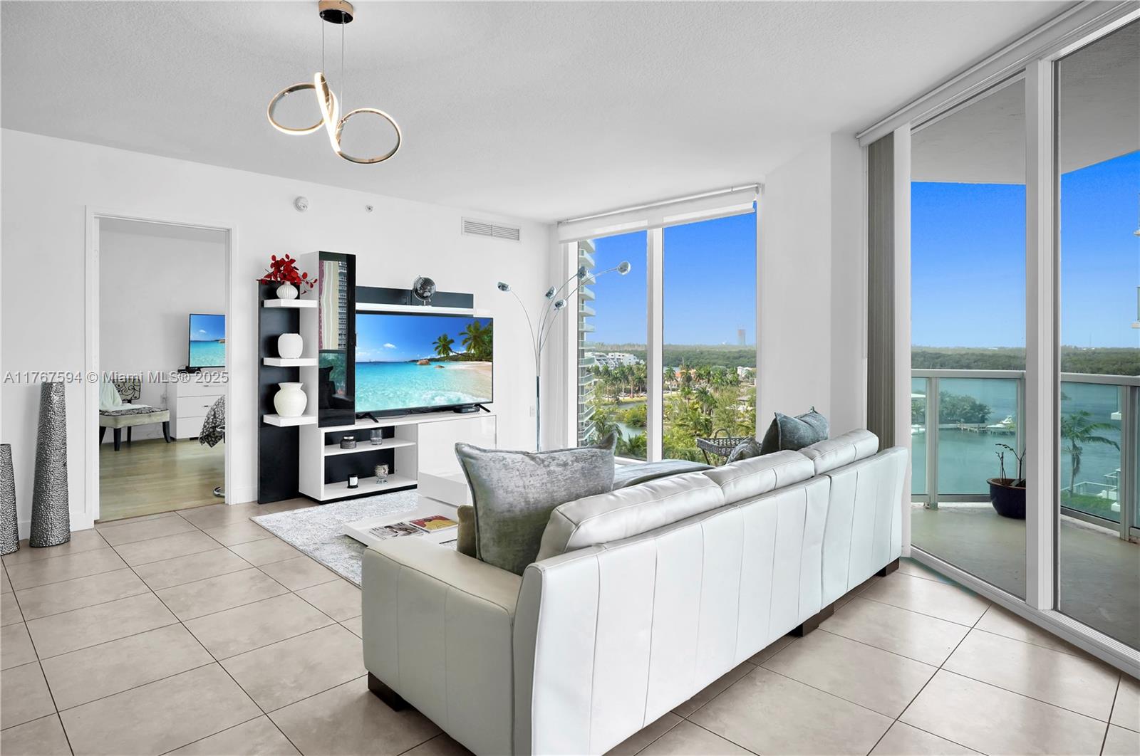 250 Sunny Isles Blvd # 904 Unit: 3-904