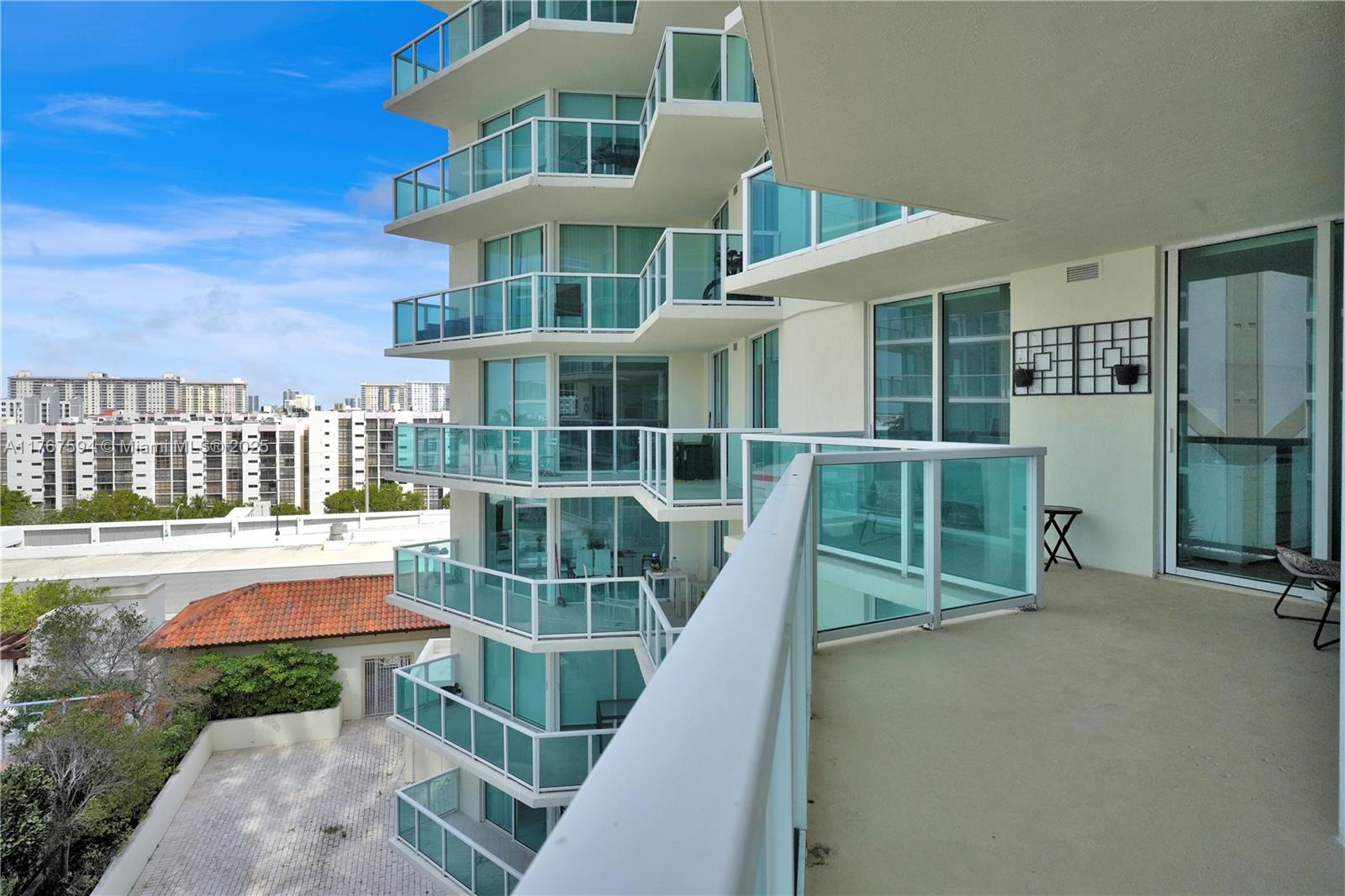250 Sunny Isles Blvd # 904 Unit: 3-904