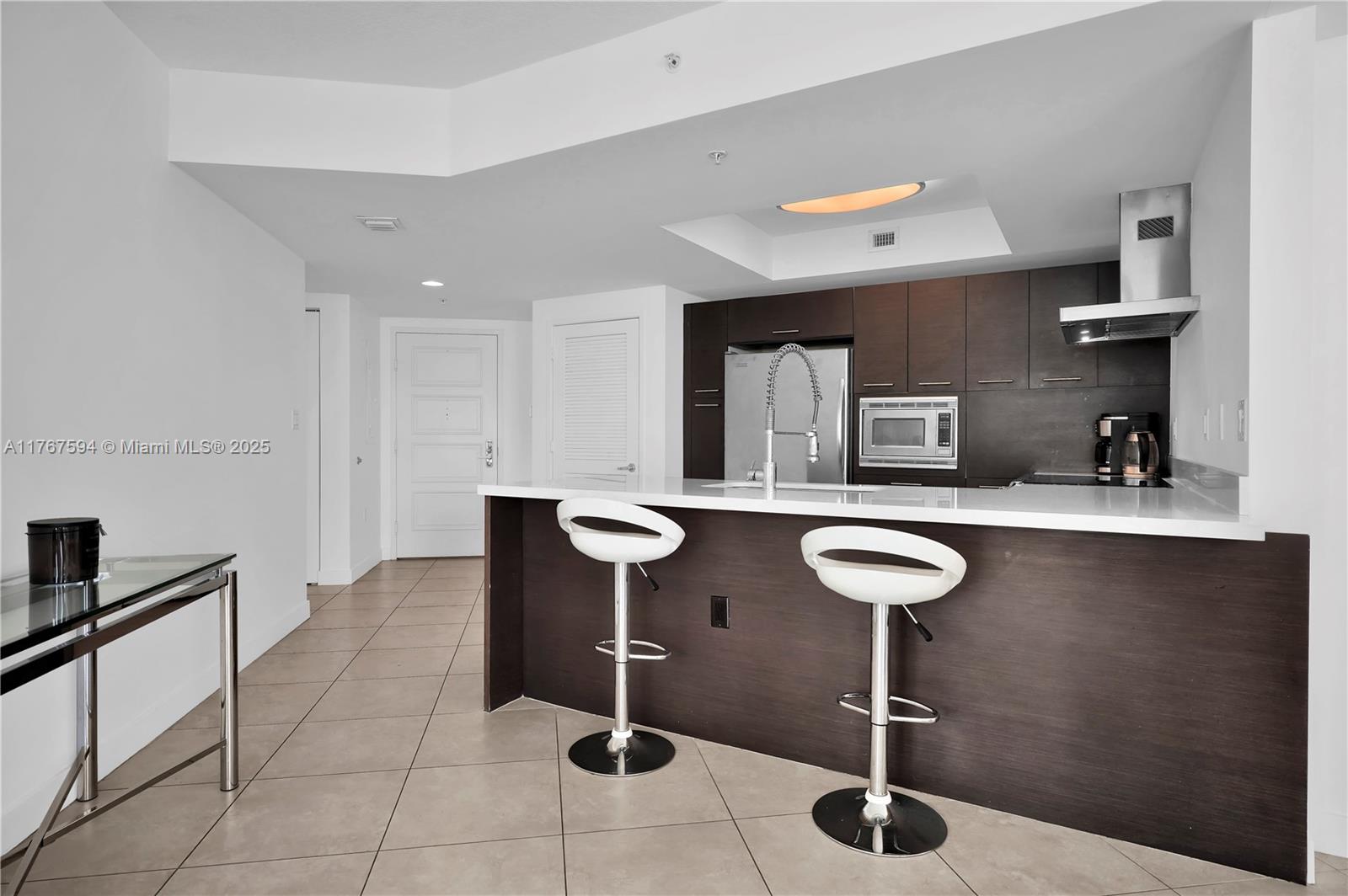 250 Sunny Isles Blvd # 904 Unit: 3-904